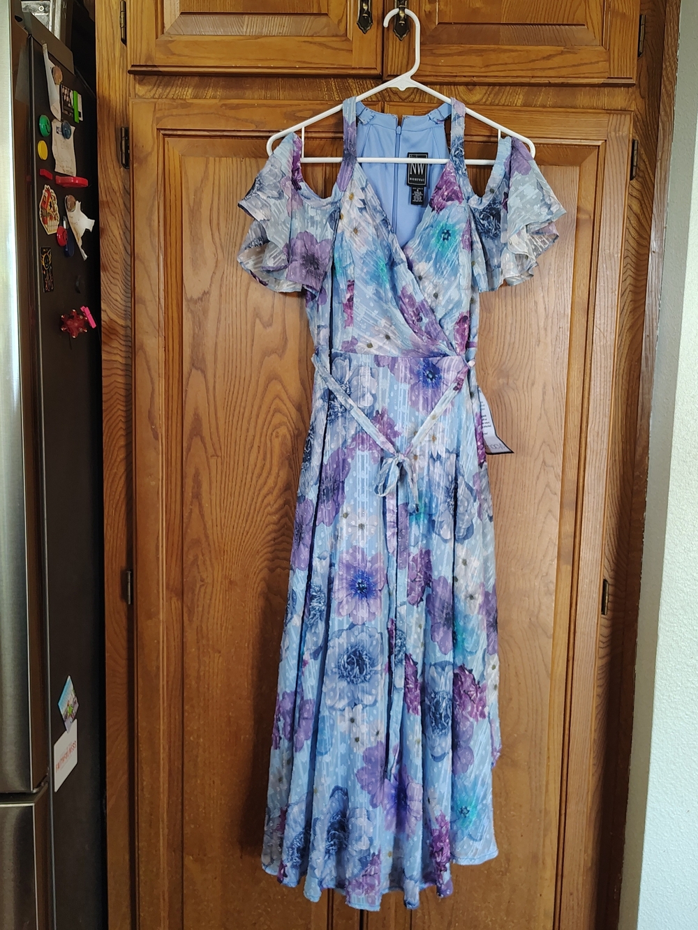 NWT Nightway Lavender and Blue Floral Maxi Dress Cold Shoulder Elegant Size 6